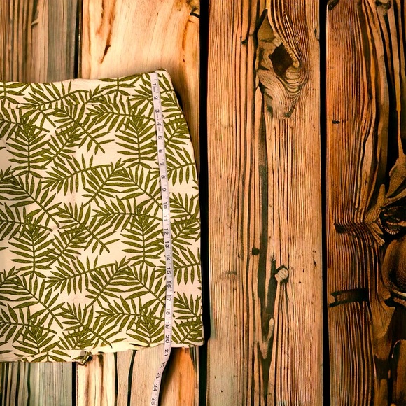 Ann Taylor skirt - Picture 9 of 9